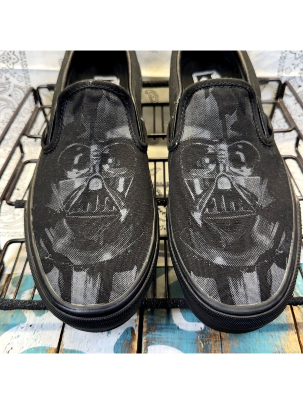 Vans x Star Wars Darth Vader Classic Slip On Shoes Black Men's Sz 10.5 EUC